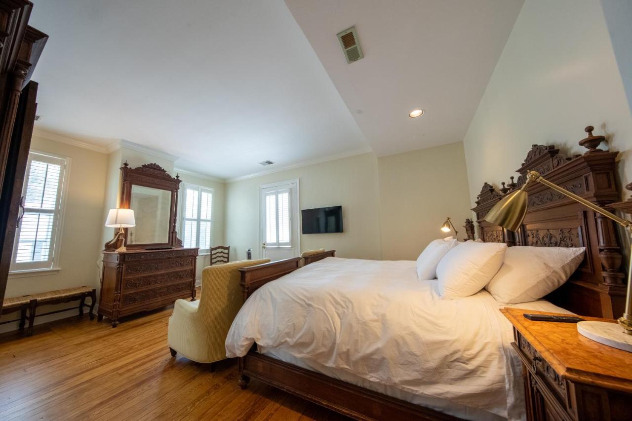 The Edenton Collection-The Granville Queen Inn Room photo