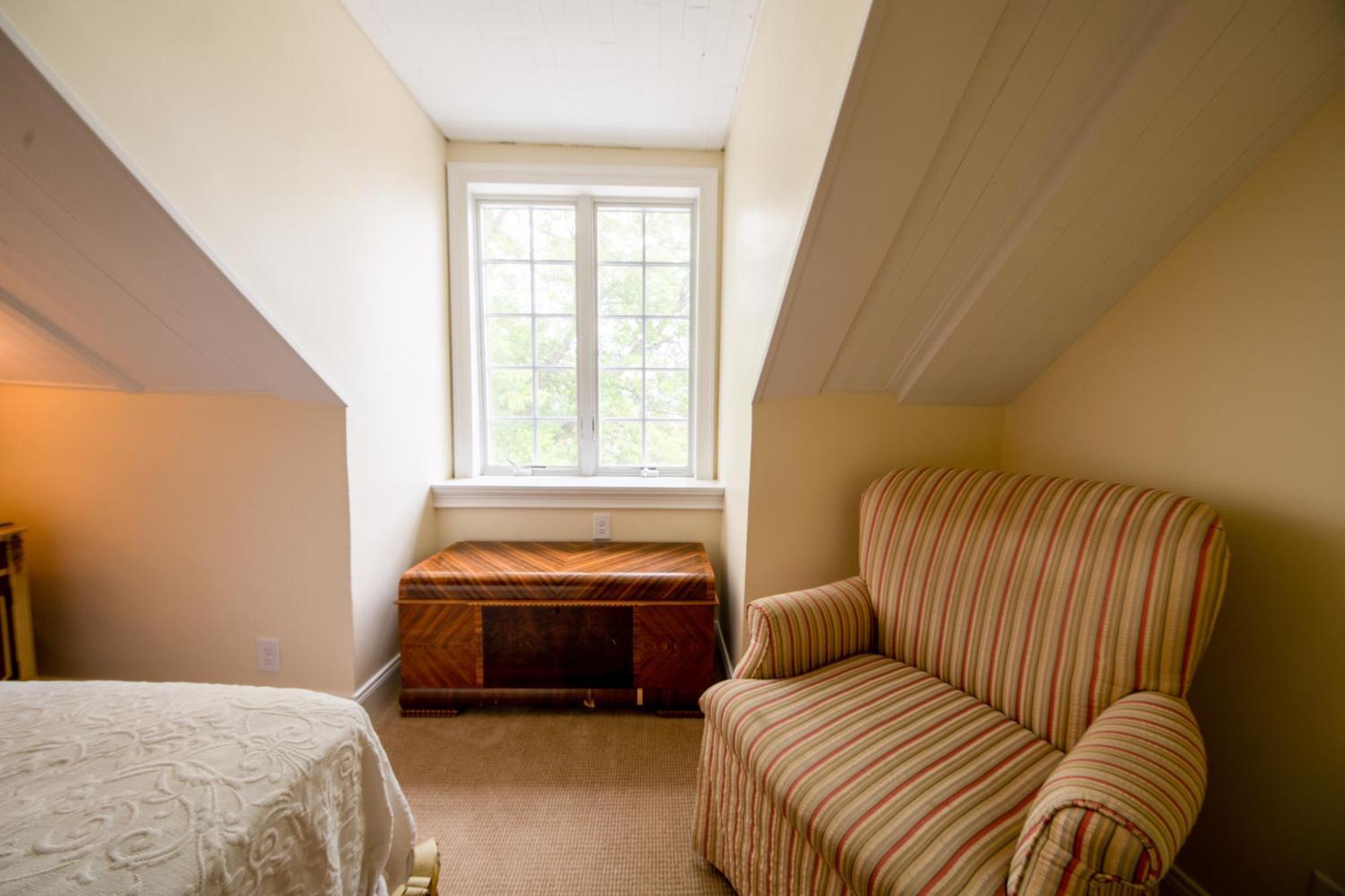 The Edenton Collection-The Granville Queen Inn Room photo