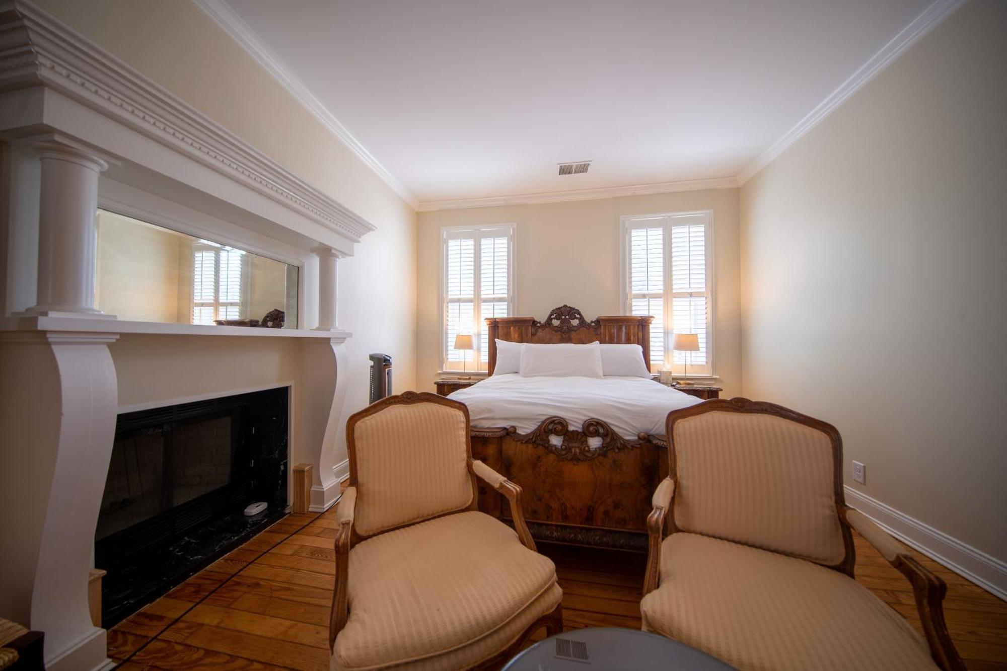 The Edenton Collection-The Granville Queen Inn Room photo