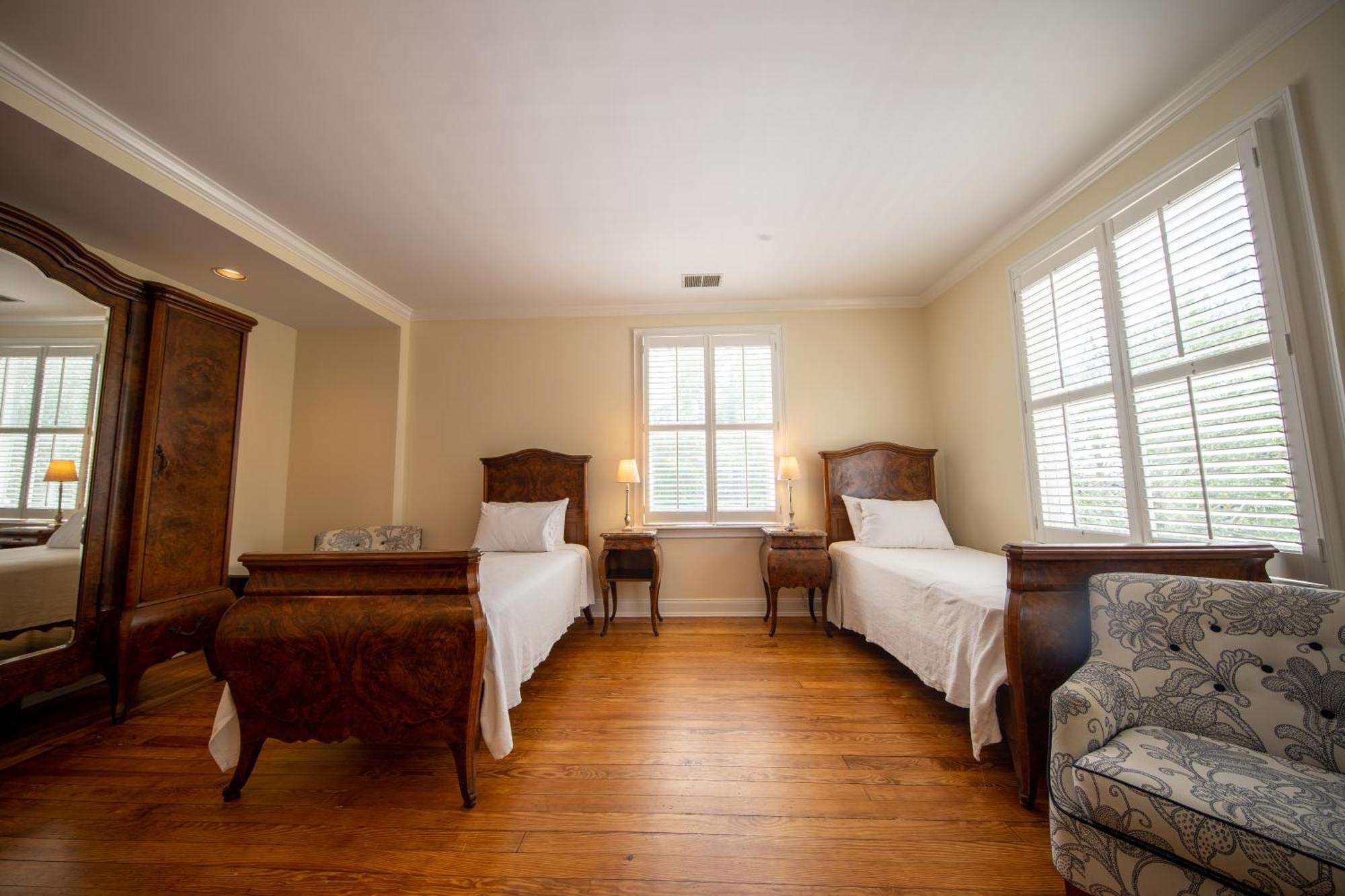 The Edenton Collection-The Granville Queen Inn Room photo